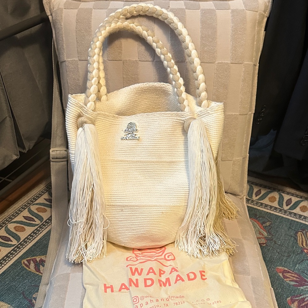 WAPA Handmade Over the shoulder Rapunzel white and tan bag